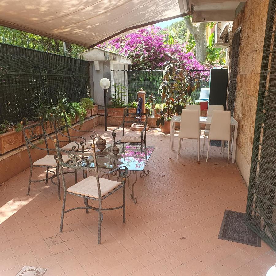 Mary Grace House Appartement Rome Buitenkant foto